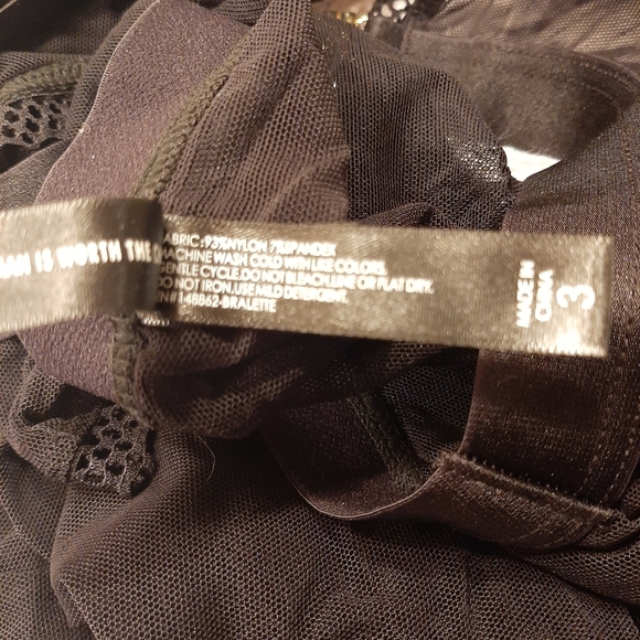 Torrid Curves Sheer Intimate top Size 3 - Picture 3 of 12